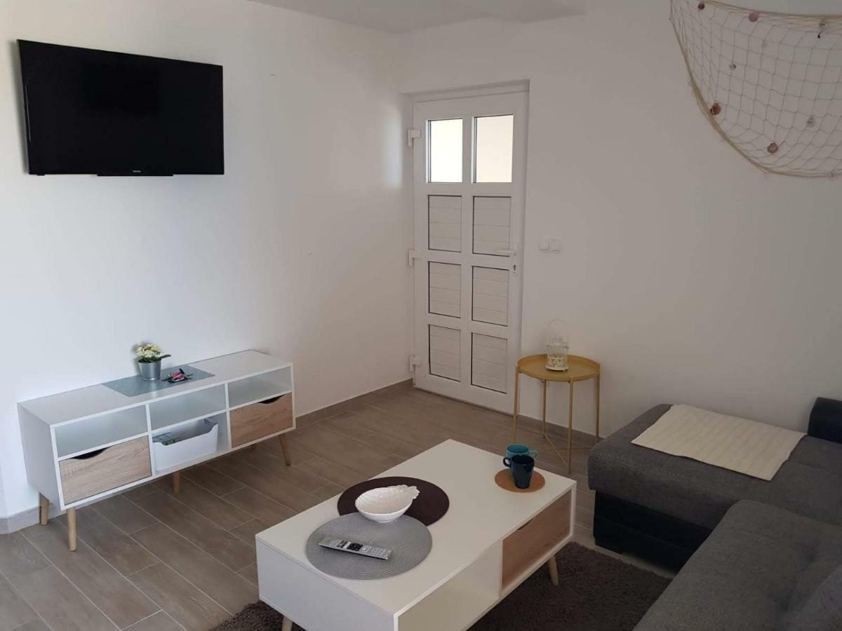 Steffano Apartment Karlobag Luaran gambar